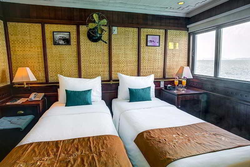Hotel Bhaya Halong Cruises Ha Long Habitación foto
