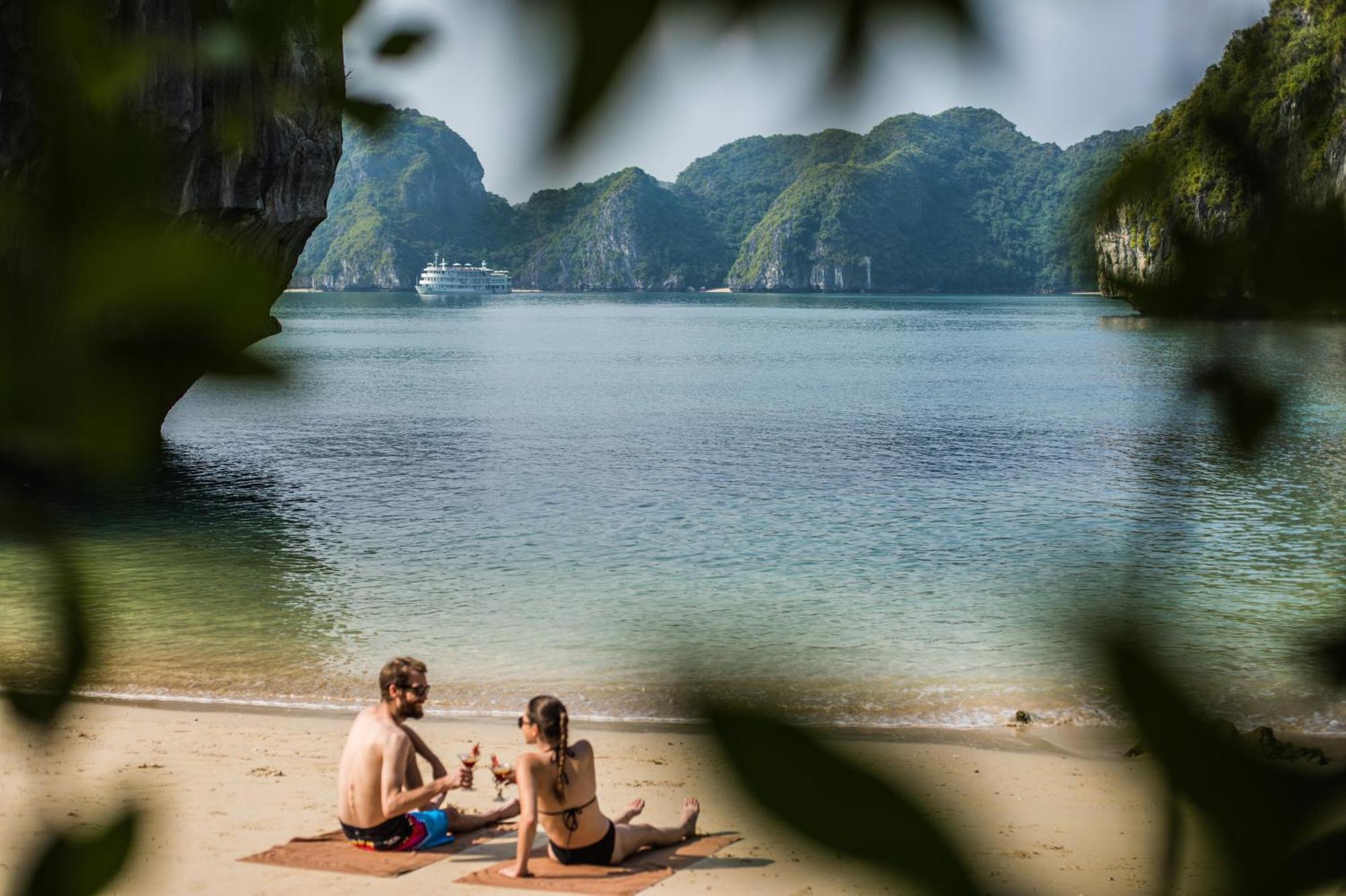 Hotel Bhaya Halong Cruises Ha Long Exterior foto