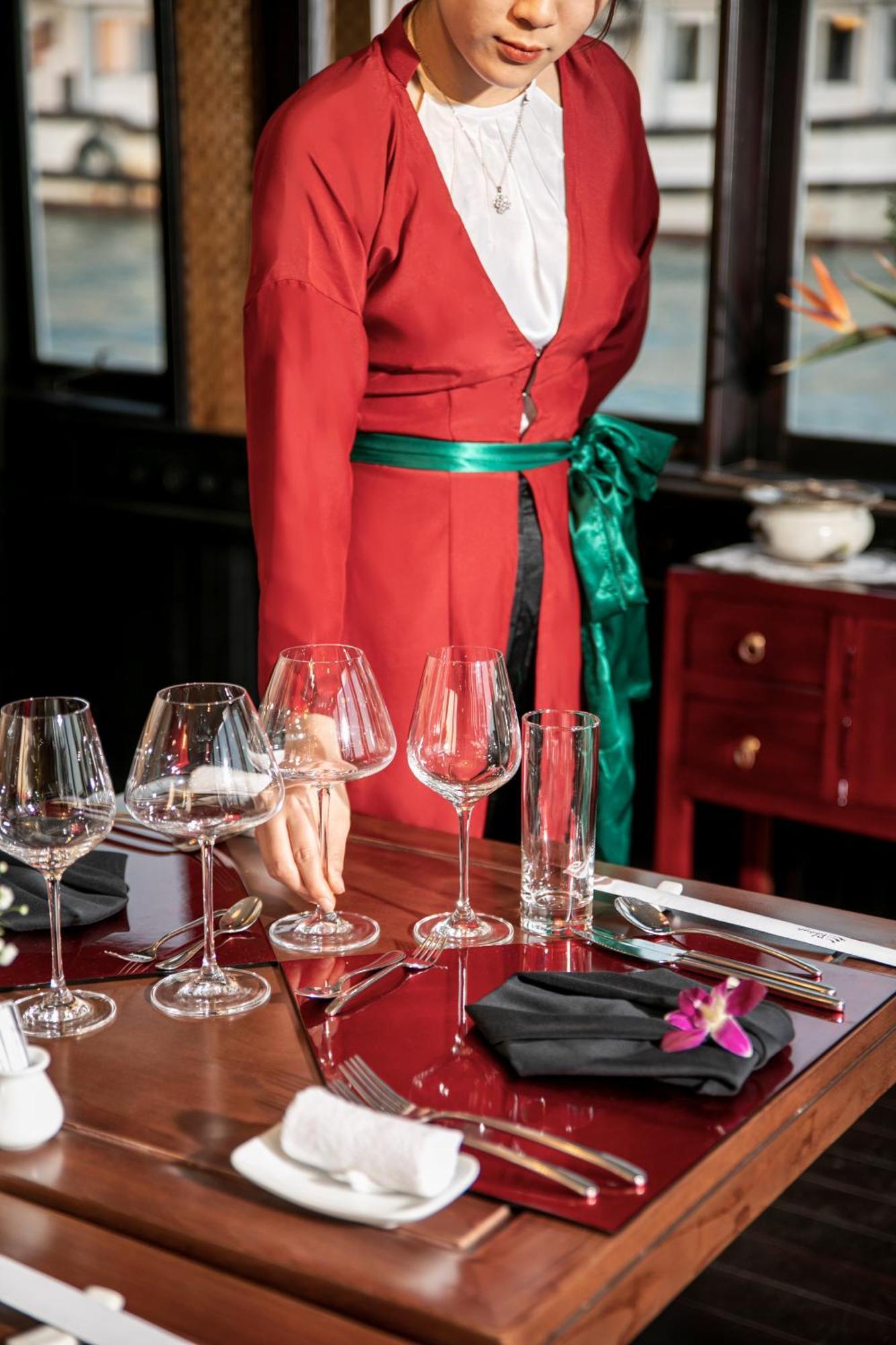 Hotel Bhaya Halong Cruises Ha Long Exterior foto